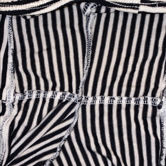 J+B Small Black White Stripe Pajamas Shorts Relaxed Fit Elastic Waistband - Picture 7 of 8